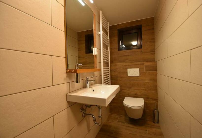 اتاق استاندارد با بالکن, Privillage Stare   B&b