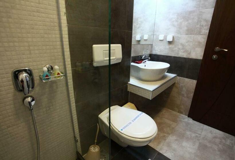 اتاق استاندارد, šator
