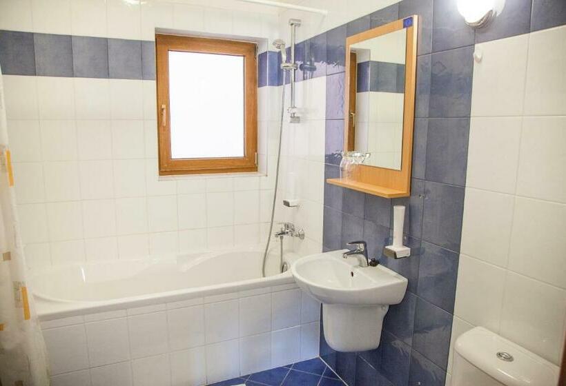 スイート, Eminent