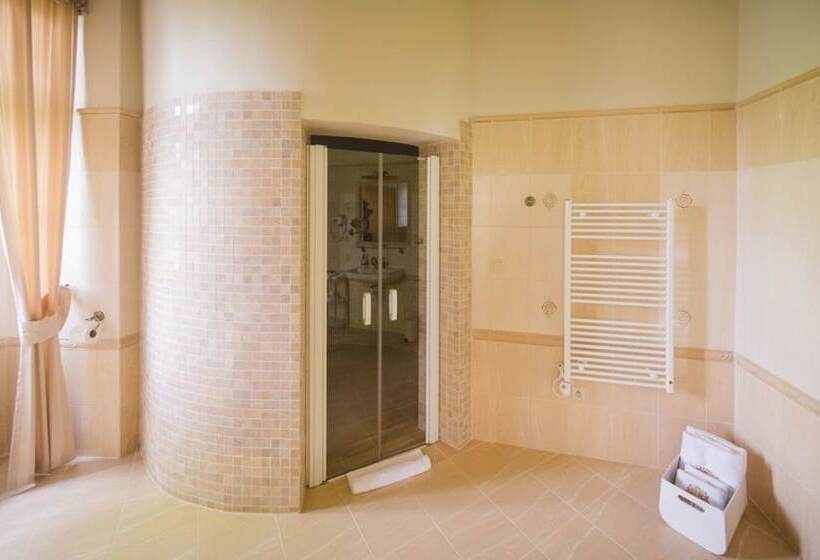 デラックスルーム, Gino Park Palace