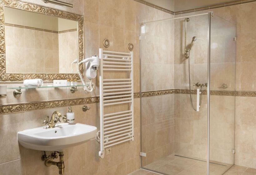 デラックススイート, Gino Park Palace