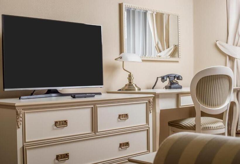 デラックススイート, Gino Park Palace