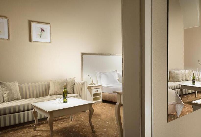 ファミリールーム, Gino Park Palace