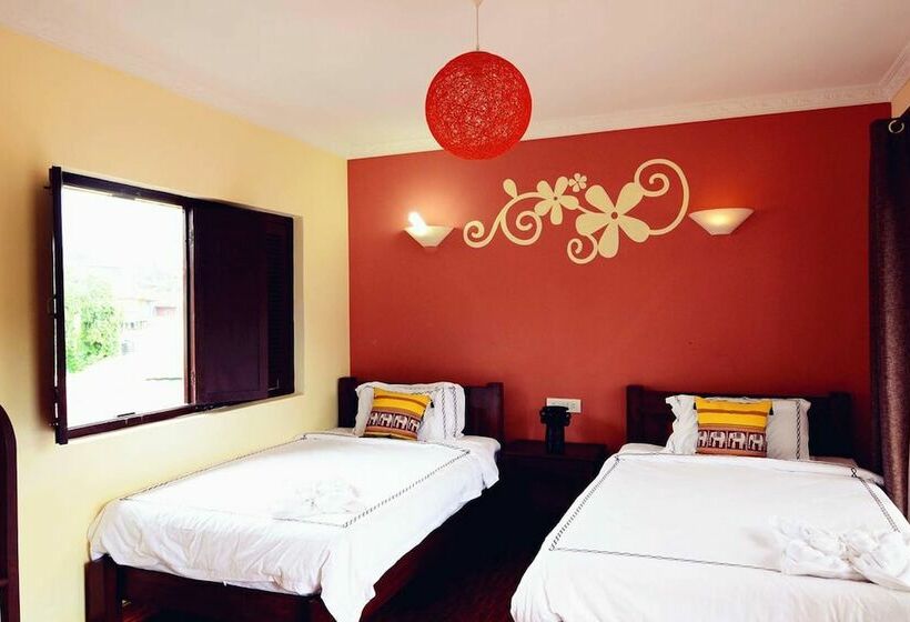 Deluxe Room, Homeland