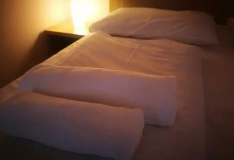 Huoneisto 1 Makuuhuone, Horský Hotel Hájenka
