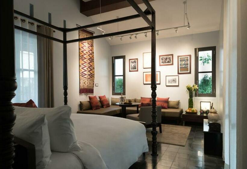 キングサイズベッドのスイートルーム, Sofitel Luang Prabang
