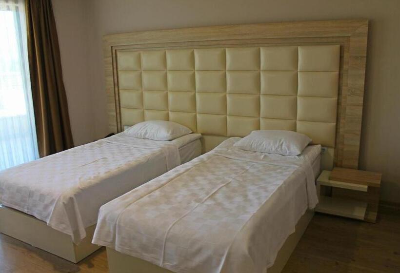 اتاق استاندارد با بالکن, Mirage Hotel   Struga