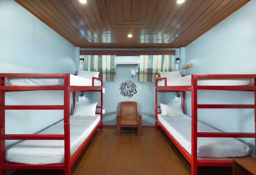 اتاق استاندارد چهار تخته, Ostello Bello Bagan Pool