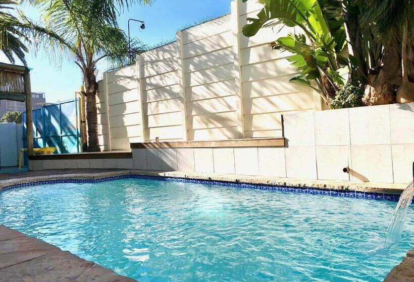 エコノミーシングルルーム, Big Blue Backpackers