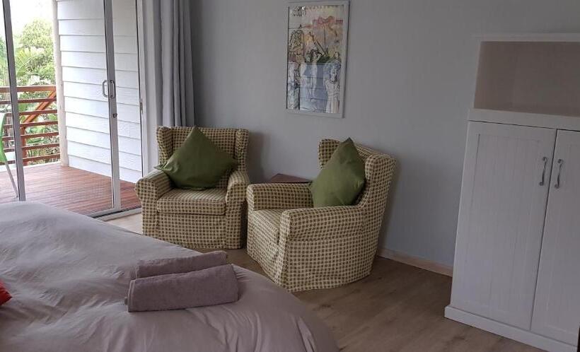 חדר דלוקס עם מרפסת נוף לים, Buccaneers Beach Lodge, Chintsa, South Africa