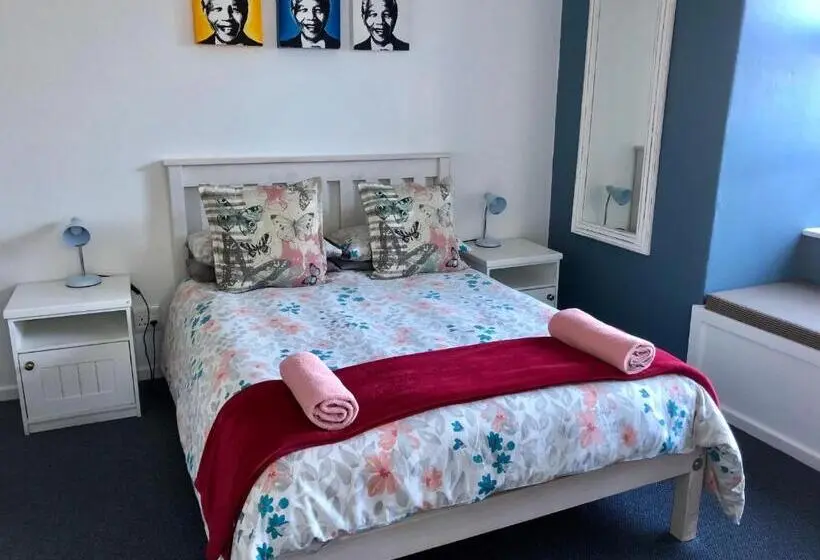 Perhehuone Jaettu Kylpyhuone, Hermanus Backpackers & Budget Accommodation