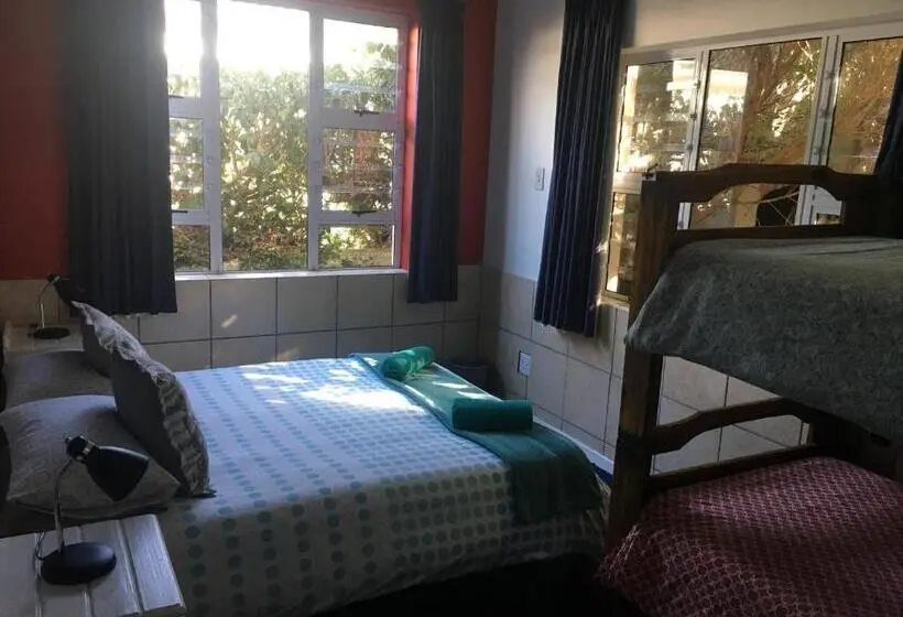 Perhehuone Jaettu Kylpyhuone, Hermanus Backpackers & Budget Accommodation