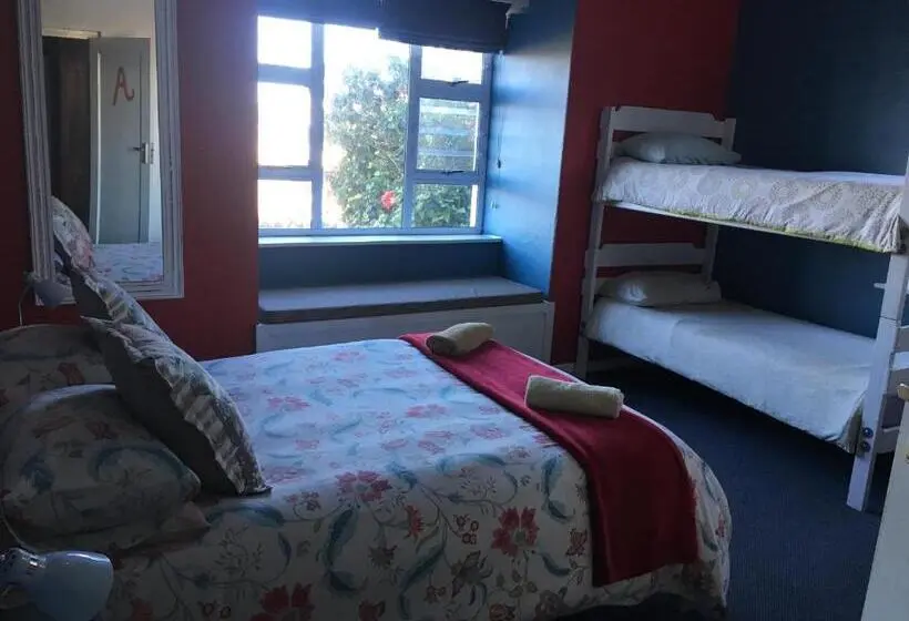 Perhehuone Jaettu Kylpyhuone, Hermanus Backpackers & Budget Accommodation