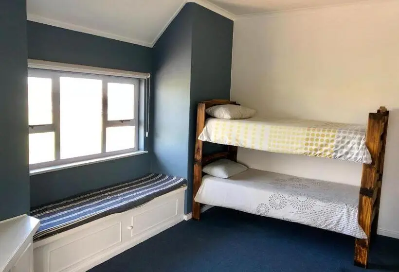 Vuode Makuusalissa, Hermanus Backpackers & Budget Accommodation