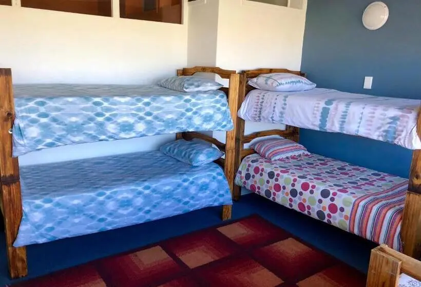 Vuode Makuusalissa, Hermanus Backpackers & Budget Accommodation