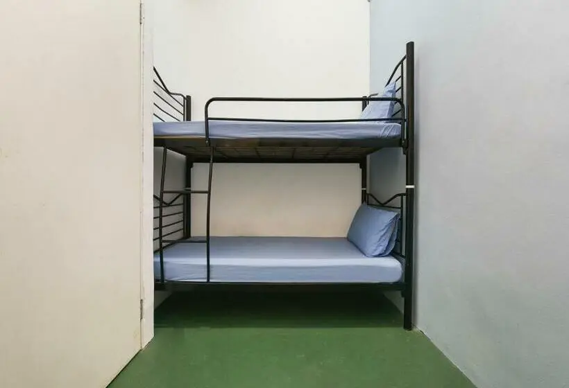 اتاق استاندارد یک نفره, Spot On 89872 Kuantan Backpackers