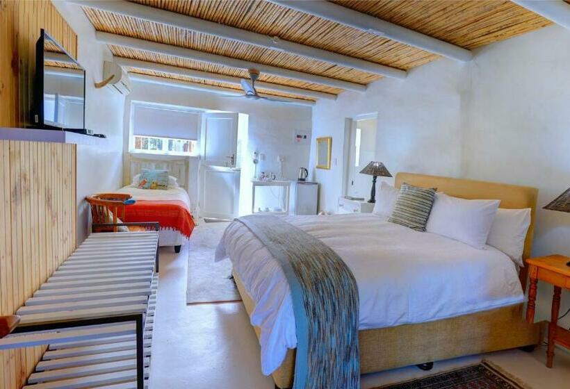 Трехместный Номер Комфорт, 81 On Church Guest House