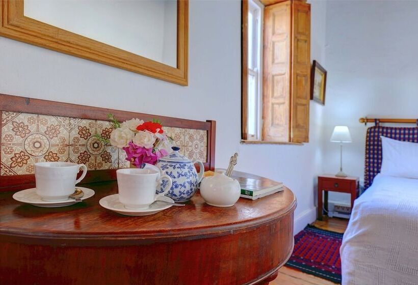 Трехместный Номер Комфорт, 81 On Church Guest House