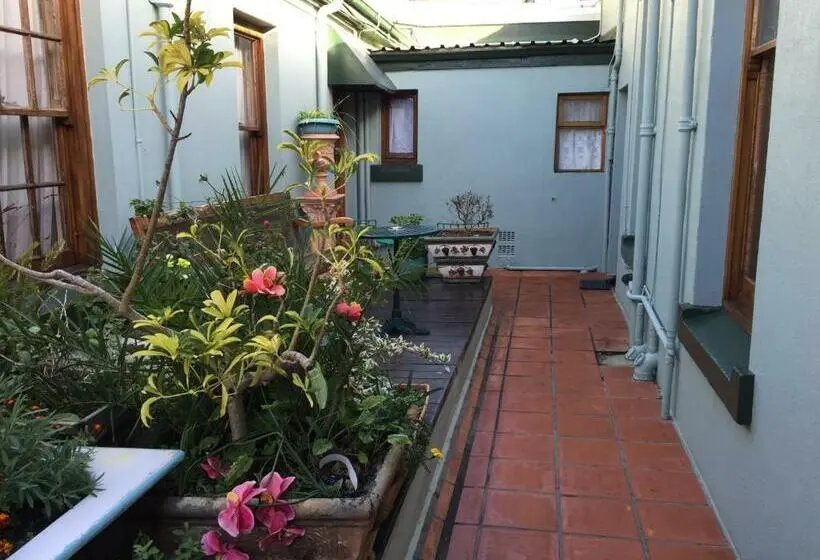 スタンダードルーム, Central Hotel Guest House