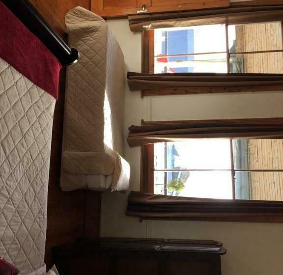 غرفة قياسية, Central Hotel Guest House