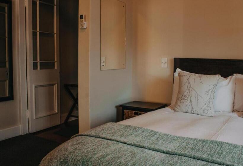 غرفة أساسية, Cummings Guesthouse