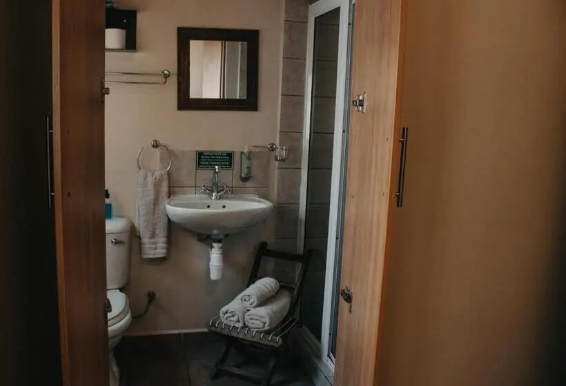 ファミリールーム, Cummings Guesthouse