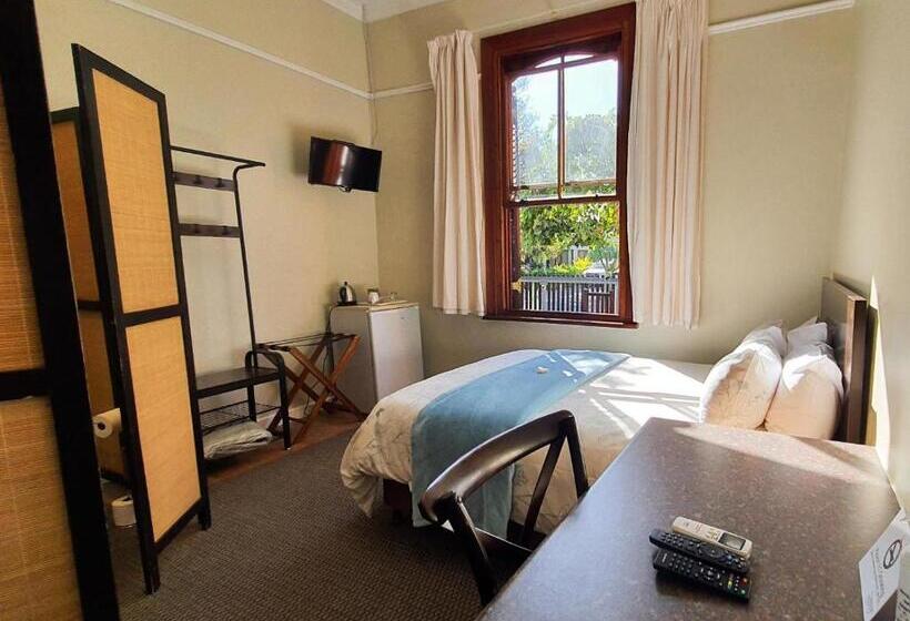 غرفة قياسية فردية, Cummings Guesthouse