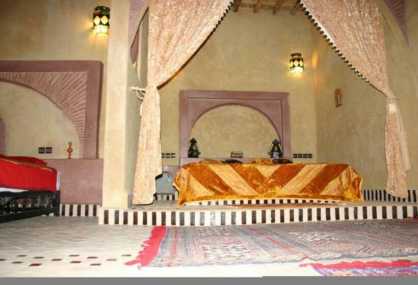 اتاق استاندارد سه نفره, Maison Merzouga Guest House