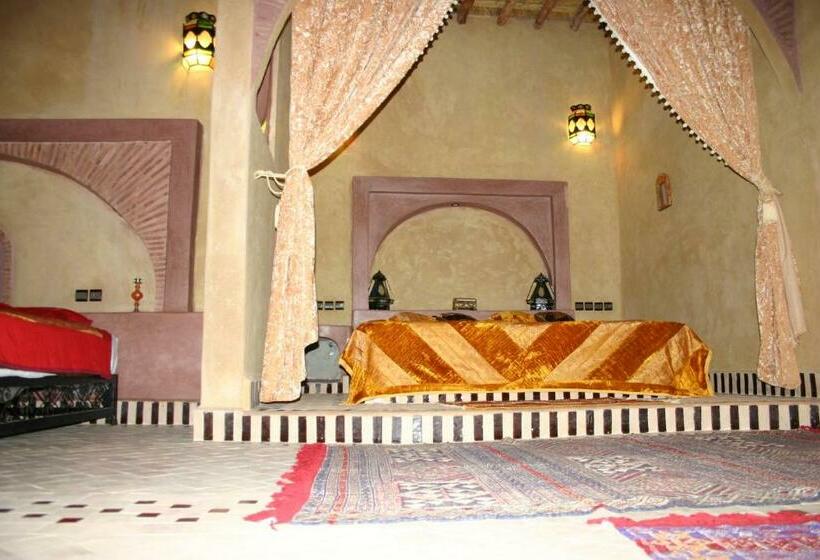 اتاق استاندارد سه نفره, Maison Merzouga Guest House