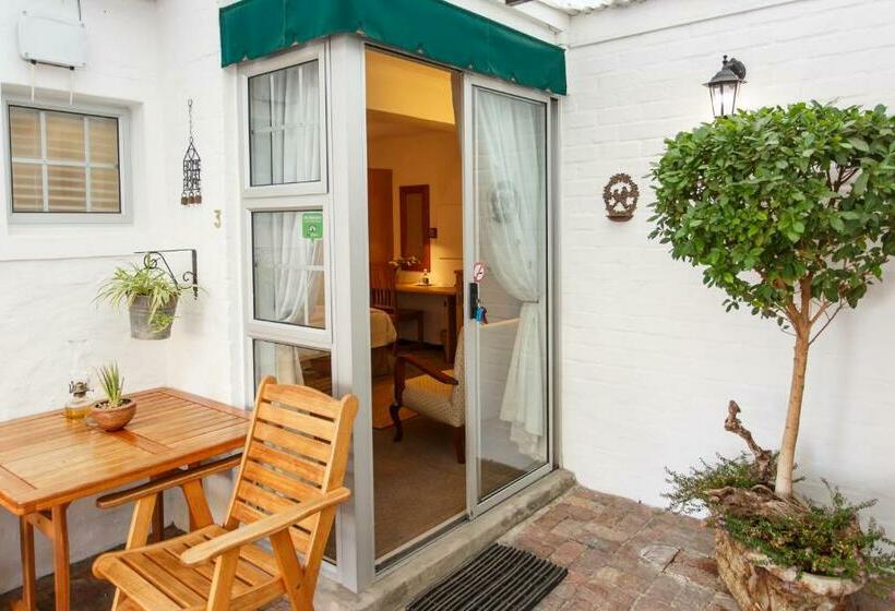 Номер Стандарт Внутренний, Raw Karoo Guest House