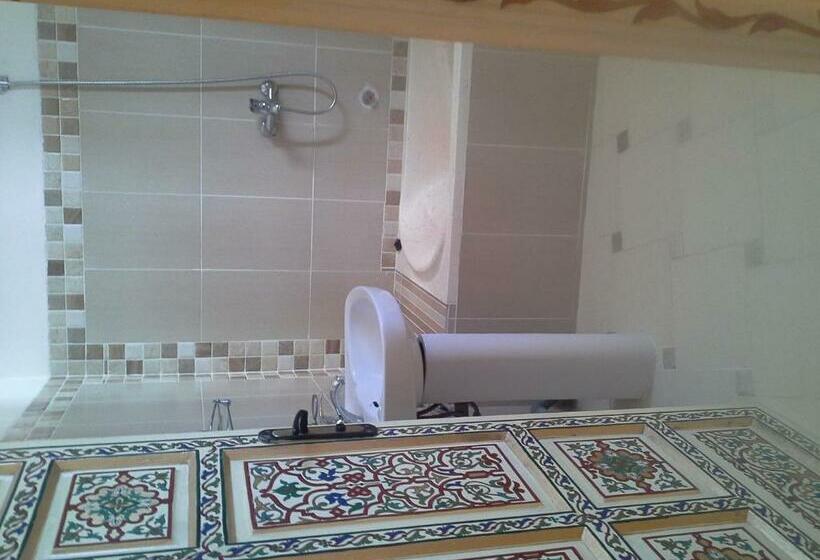 스탠다드 룸, Riad Malak