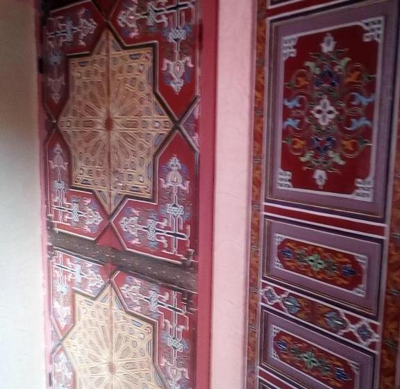 컴포트 트리플 룸, Riad Malak