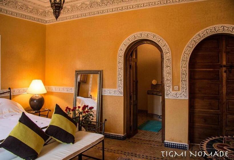 اتاق استاندارد با چشم‌انداز کوهستان, Tigmi Nomade