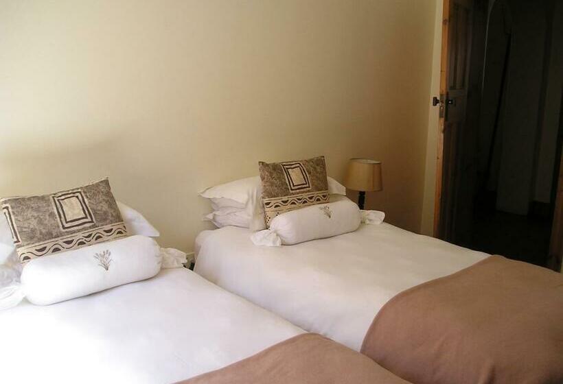 חדר סטנדרט עם מיטת קינג, Wheatlands Lodge