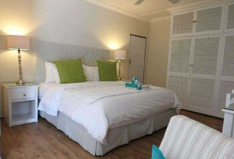 带大床的标准间, Wilderness On Sea