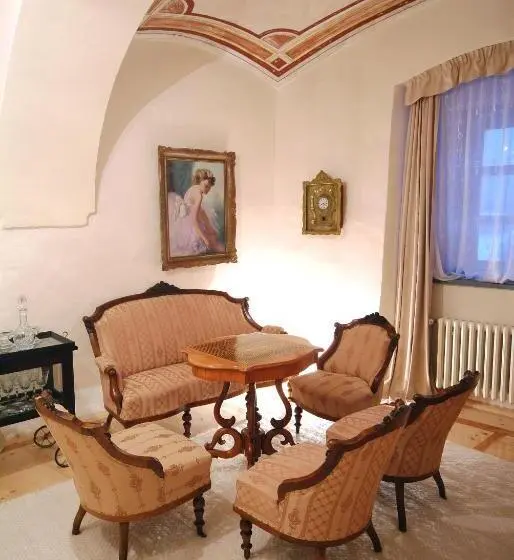 スイート, Chateau Grandcastle
