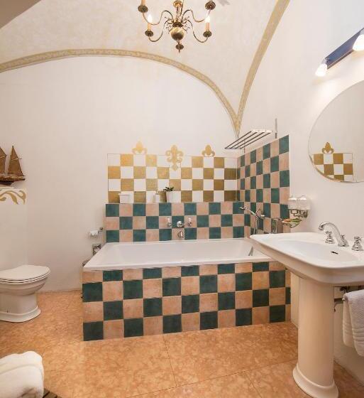 חדר סופריור, Chateau Grandcastle