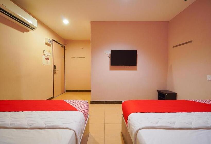 Family Suite, Cmn Hotel & Homestay