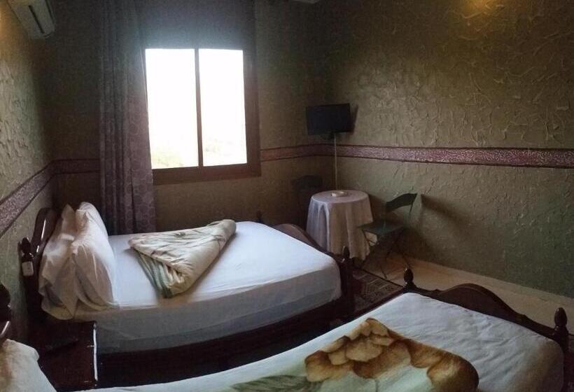 اتاق استاندارد سه نفره, Espace Tifawine