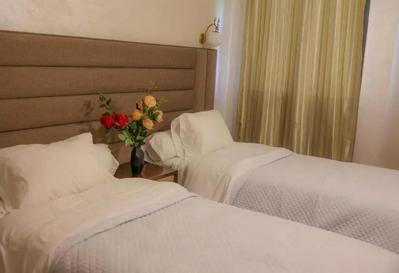 シティビューのデラックスルーム, Hôtel Des Lilas