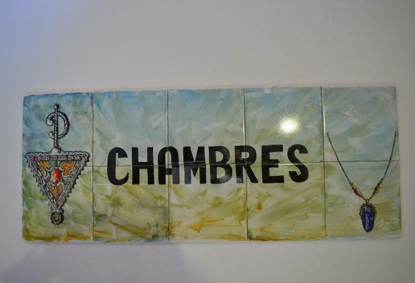 스탠다드 룸, L'initiale