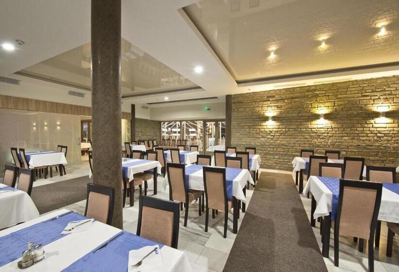 标准单人间, Sorea Urán