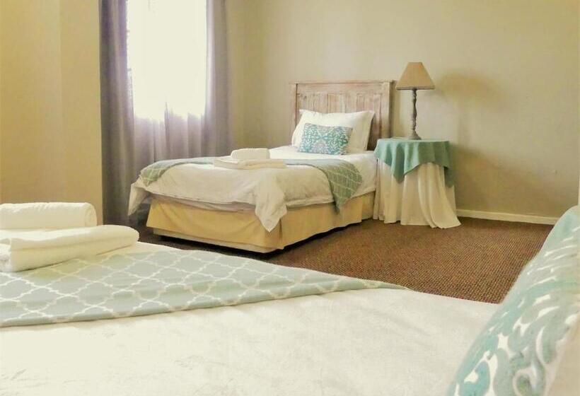 اتاق خانوادگی, The Kraal Addo Guesthouse