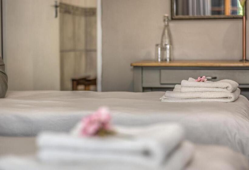 Семейный Номер, The Kraal Addo Guesthouse