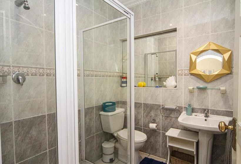 Quarto Estandar Vista Mar, La Loggia Bed And Breakfast