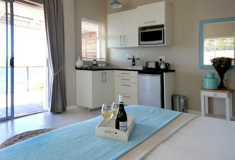 غرفة قياسية سرير مزدوج مطلة على البحر, Rocklands Seaside Bed And Breakfast