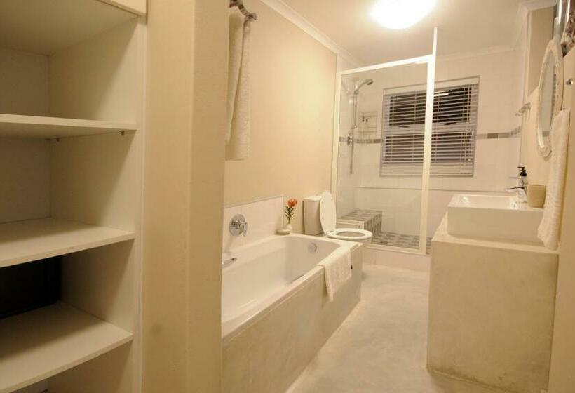 غرفة قياسية سرير مزدوج مطلة على البحر, Rocklands Seaside Bed And Breakfast