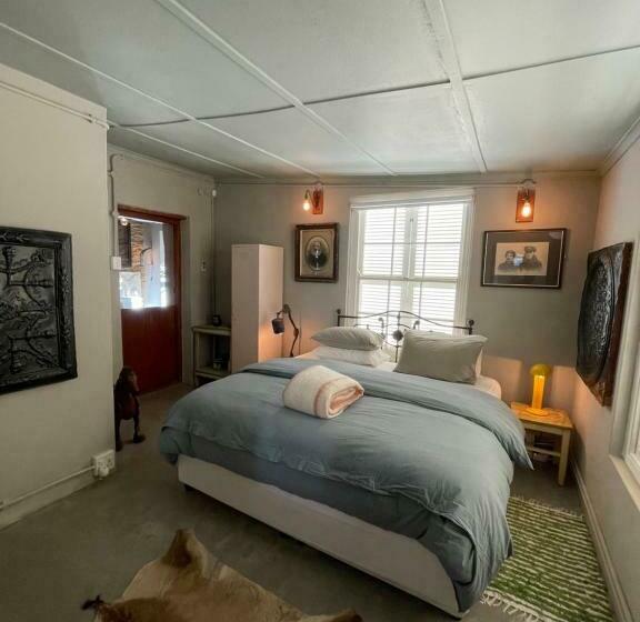 Студия Стандарт, The Karoo Moon Motel