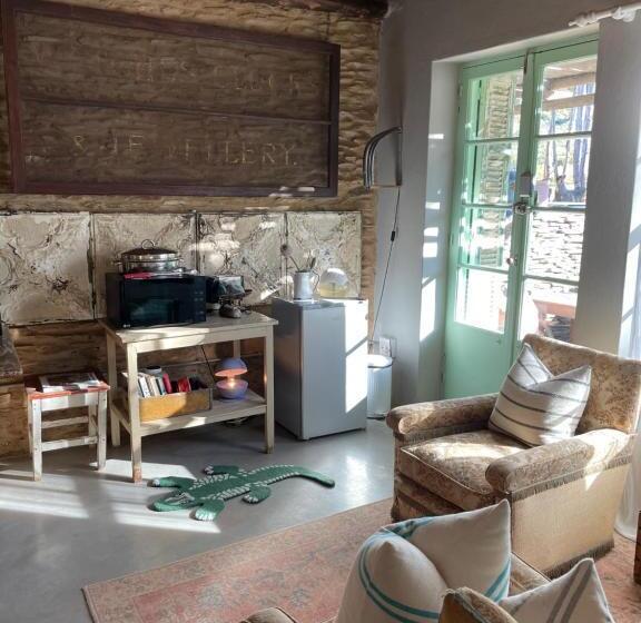 חדר סטודיו סטנדרד, The Karoo Moon Motel