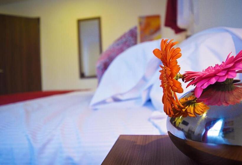Quarto Estandar 2 Camas Casal, Astro Inn Hotel Express